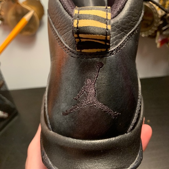 Jordan 10 NYC’s - Picture 3 of 3